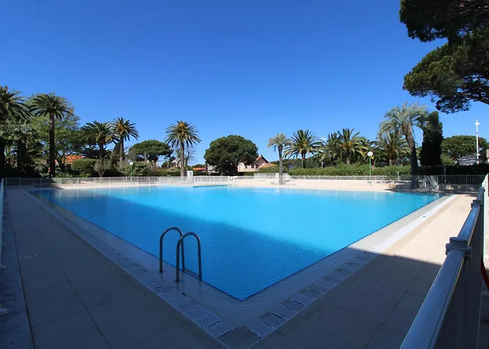 Tropcoq - Au Coeur De St-Tropez - Studio Cabine Pour 2 Personnes